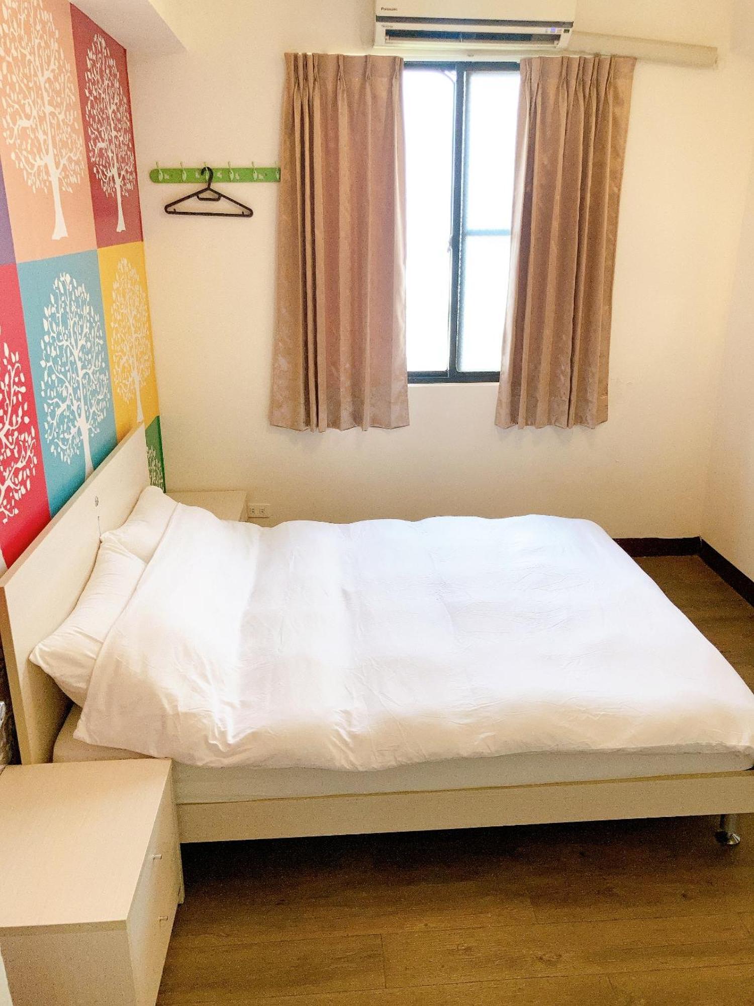 Апартаменти 台南富居tainan Fu House預訂後請主動聯繫做確認才保留訂房 Екстер'єр фото